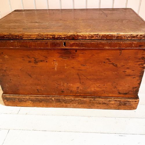 VICTORIAN PINE TRUNK - ADDITIONAL PHOTO 7