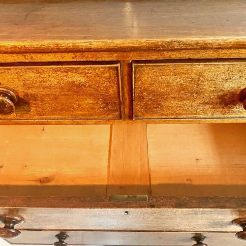 19TH CENTURY MAHOGANY CHEST OF DRAWERS - ADDITIONAL PHOTO 4