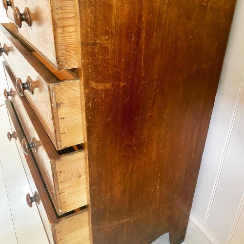 19TH CENTURY MAHOGANY CHEST OF DRAWERS - ADDITIONAL PHOTO 6