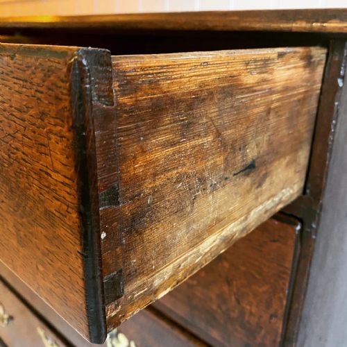 GEORGIAN OAK CHEST OF DRAWERS - ADDITIONAL PHOTO 8