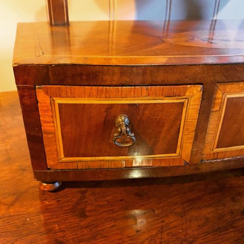 GEORGIAN MAHOGANY DRESSING TABLE MIRROR - ADDITIONAL PHOTO 2
