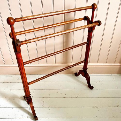 19TH CENTURY MAHOGANY TOWEL RAIL - ADDITIONAL PHOTO 4
