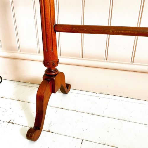19TH CENTURY MAHOGANY TOWEL RAIL - ADDITIONAL PHOTO 5