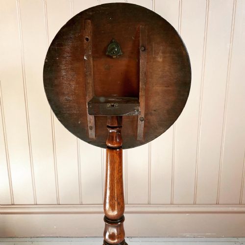 19TH CENTURY MAHOGANY TILT TOP OCCASIONAL TABLE - ADDITIONAL PHOTO 5