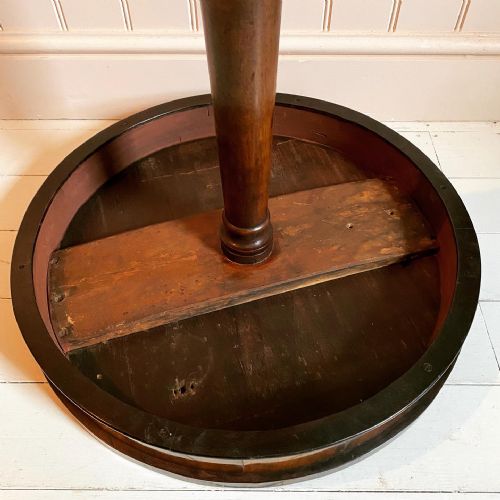 19TH CENTURY MAHOGANY OCCASIONAL TABLE - ADDITIONAL PHOTO 5