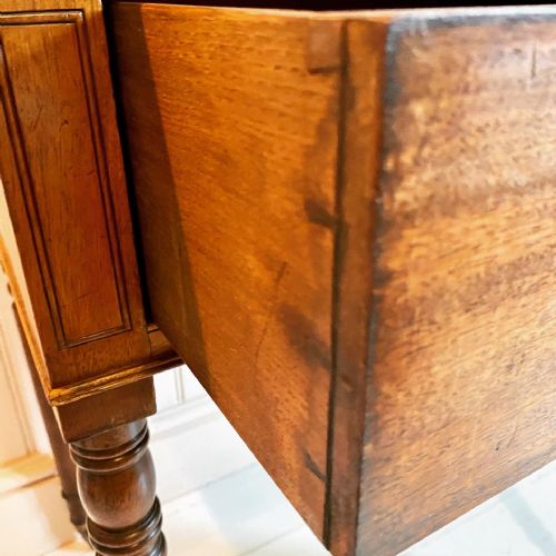 19TH CENTURY MAHOGANY SIDE TABLE - ADDITIONAL PHOTO 5