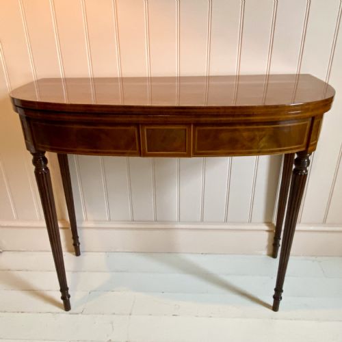 19TH CENTURY DEMI LUNE TEA TABLE - ADDITIONAL PHOTO 4