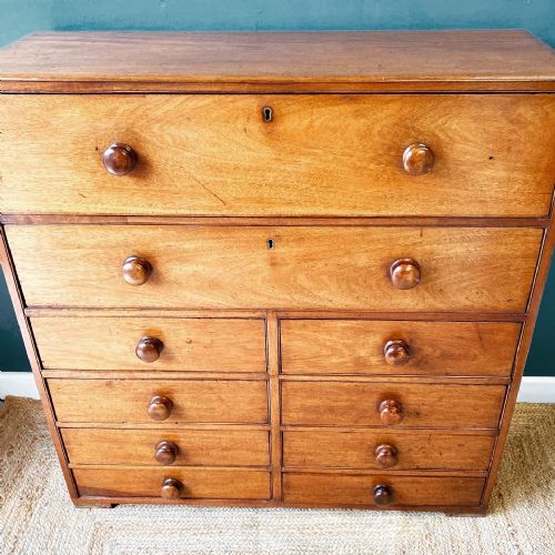 19TH CENTURY MAHOGANY CHEST OF DRAWERS - ADDITIONAL PHOTO 1