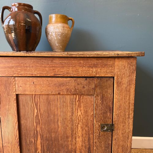 19TH CENTURY PINE CUPBOARD - ADDITIONAL PHOTO 1