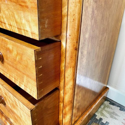 19TH CENTURY SATIN BIRCH LINEN PRESS - ADDITIONAL PHOTO 2