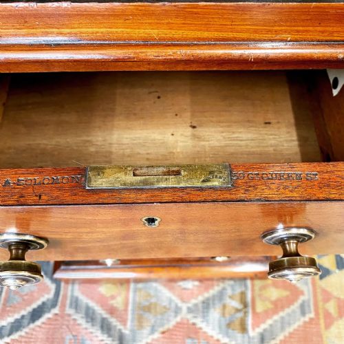 19TH CENTURY MAHOGANY PEDESTAL DESK - ADDITIONAL PHOTO 6