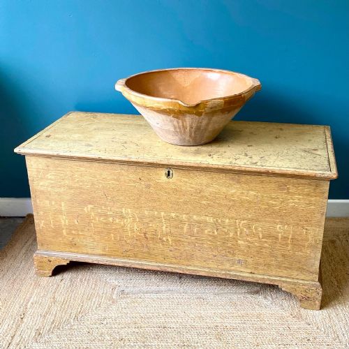 19th century painted pine trunk - CATEGORY: ANTIQUE CHESTS - DATED 19TH CENTURY