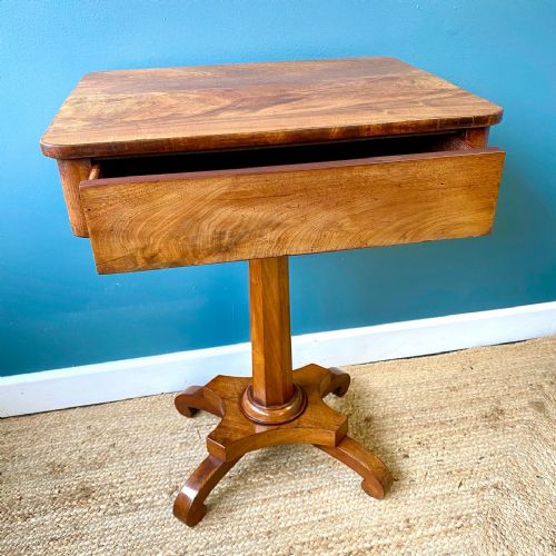 19TH CENTURY MAHOGANY SIDE TABLE - ADDITIONAL PHOTO 2