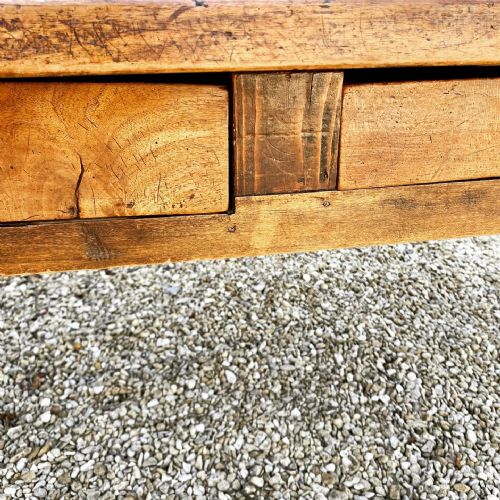 19TH CENTURY FRENCH WALNUT FARMHOUSE DINING TABLE - ADDITIONAL PHOTO 5