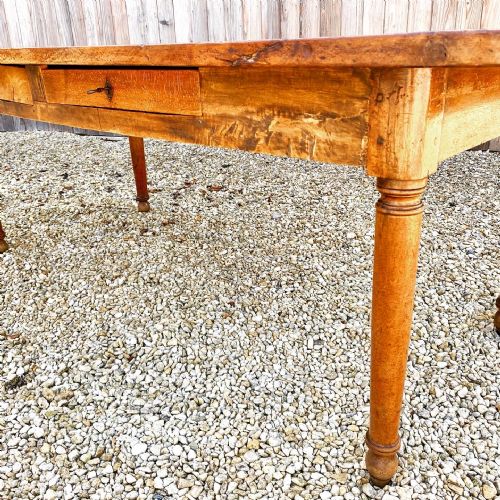 19TH CENTURY FRENCH WALNUT FARMHOUSE DINING TABLE - ADDITIONAL PHOTO 6