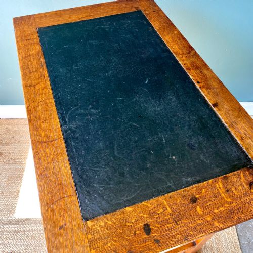ARTS AND CRAFTS OAK WRITING SIDE TABLE - ADDITIONAL PHOTO 6