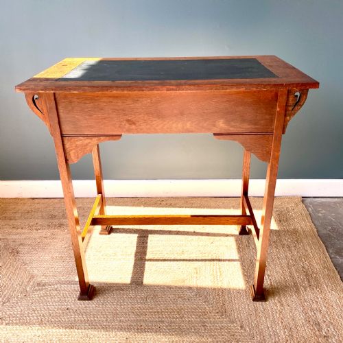ARTS AND CRAFTS OAK WRITING SIDE TABLE - ADDITIONAL PHOTO 8