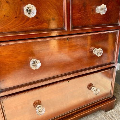 19TH CENTURY MAHOGANY AND WALNUT CHEST OF DRAWERS - ADDITIONAL PHOTO 3