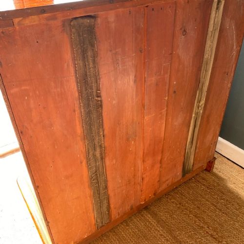 19TH CENTURY MAHOGANY AND WALNUT CHEST OF DRAWERS - ADDITIONAL PHOTO 9