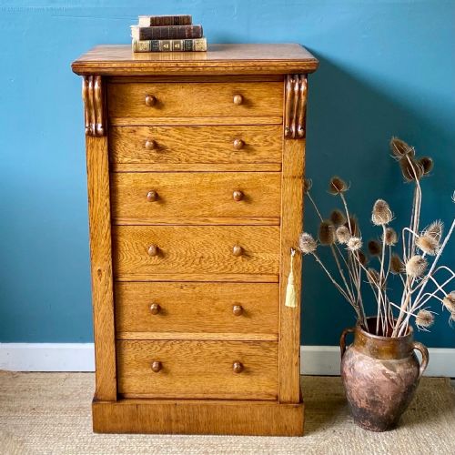 mid 19th century oak wellington chest - CATEGORY: ANTIQUE CHEST OF DRAWERS - DATED 19TH CENTURY