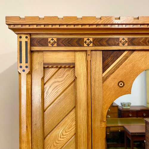 19TH CENTURY GOTHIC WARDROBE - ADDITIONAL PHOTO 1