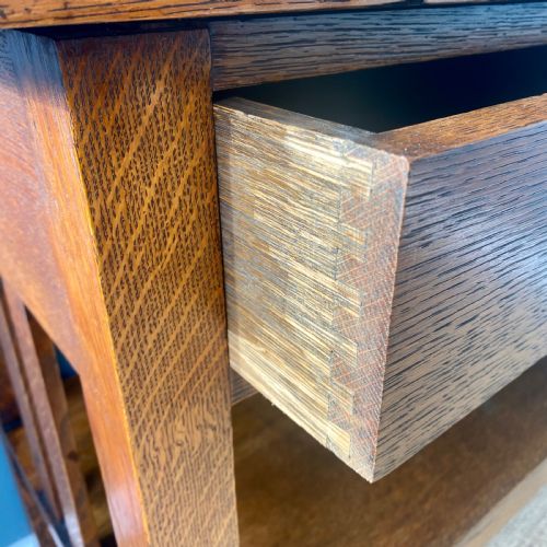 ARTS AND CRAFTS OAK SIDEBOARD - ADDITIONAL PHOTO 4