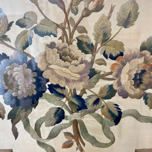 19TH CENTURY SILK EMBROIDERED PANEL - ADDITIONAL PHOTO 2