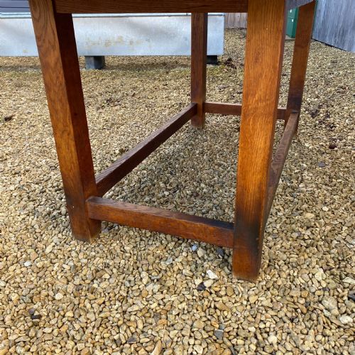ARTS AND CRAFTS OAK DINING TABLE - ADDITIONAL PHOTO 3