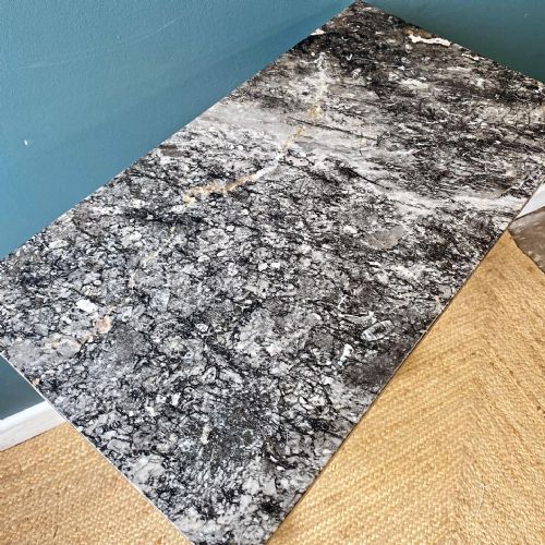 MARBLE TOPPED PAINTED CONSOLE TABLE - ADDITIONAL PHOTO 3