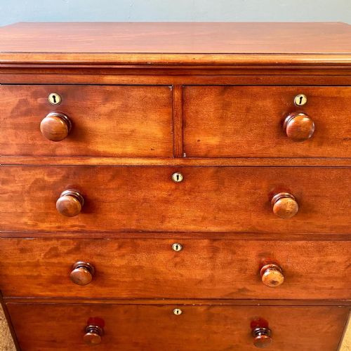 19TH CENTURY MAHOGANY CHEST OF DRAWERS - ADDITIONAL PHOTO 2