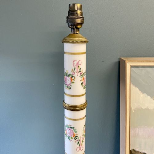 19TH CENTURY PORCELAIN AND BRASS TABLE LAMP - ADDITIONAL PHOTO 3