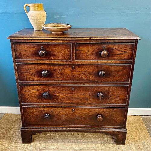 georgian oak chest of drawers - CATEGORY: ANTIQUE CHEST OF DRAWERS - DATED GEORGIAN