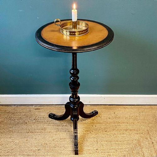 19th century ebonised table - CATEGORY: ANTIQUE TABLES - DATED 19TH CENTURY