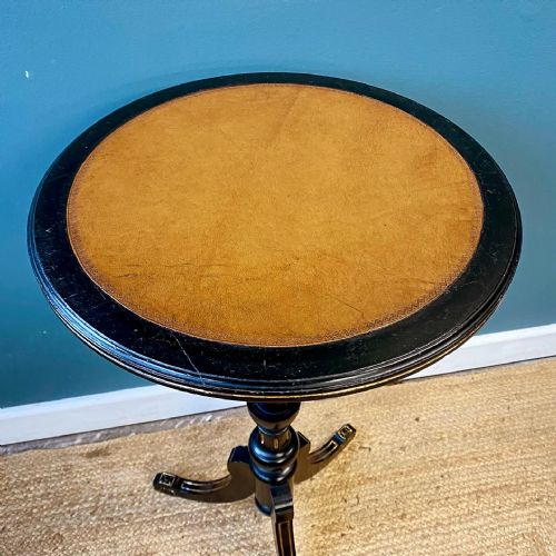 19TH CENTURY EBONISED TABLE - ADDITIONAL PHOTO 2