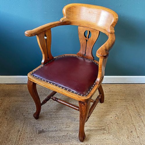 liberty style desk chair - CATEGORY: ANTIQUE CHAIRS - DATED 1910