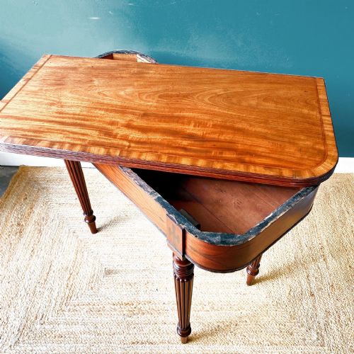 EARLY 19TH CENTURY MAHOGANY TEA TABLE - ADDITIONAL PHOTO 5