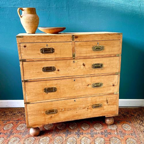 19th century campaign chest of drawers - CATEGORY: ANTIQUE CHEST OF DRAWERS - DATED 19TH CENTURY