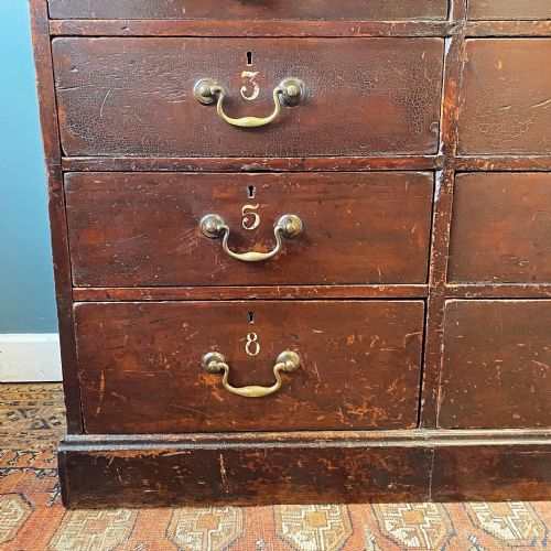 MAHOGANY CHEST OF DRAWERS - ADDITIONAL PHOTO 2