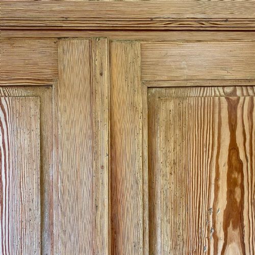 19TH CENTURY CONTINENTAL PINE WARDROBE - ADDITIONAL PHOTO 5