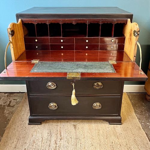 19th century secretaire chest of drawers - CATEGORY: ANTIQUE CHEST OF DRAWERS - DATED 19TH CENTURY