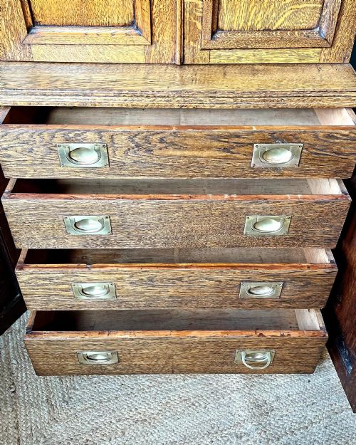 19TH CENTURY OAK ESTATE CUPBOARD - ADDITIONAL PHOTO 7