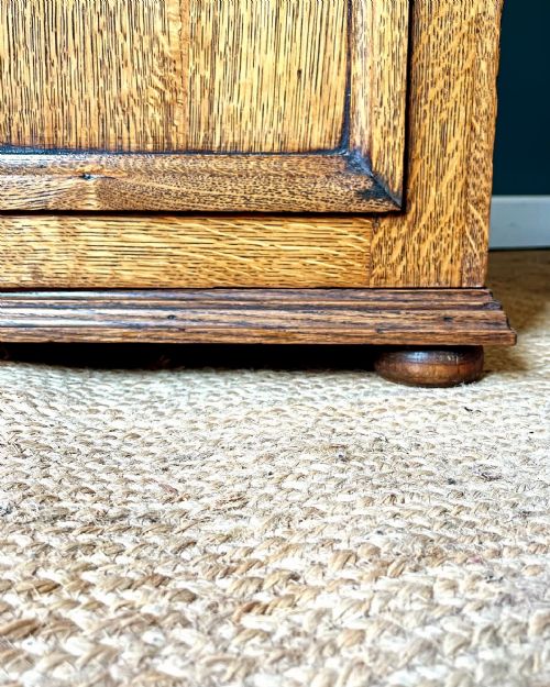 19TH CENTURY OAK ESTATE CUPBOARD - ADDITIONAL PHOTO 8