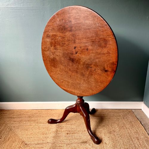 GEORGIAN MAHOGANY TILT TOP TABLE - ADDITIONAL PHOTO 1