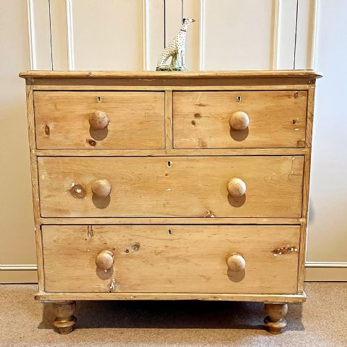 victorian pine chest of drawers - CATEGORY: ANTIQUE CHEST OF DRAWERS - DATED VICTORIAN