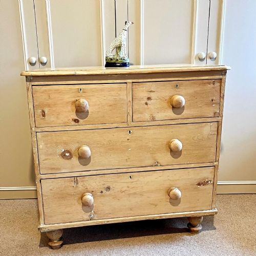VICTORIAN PINE CHEST OF DRAWERS - ADDITIONAL PHOTO 1
