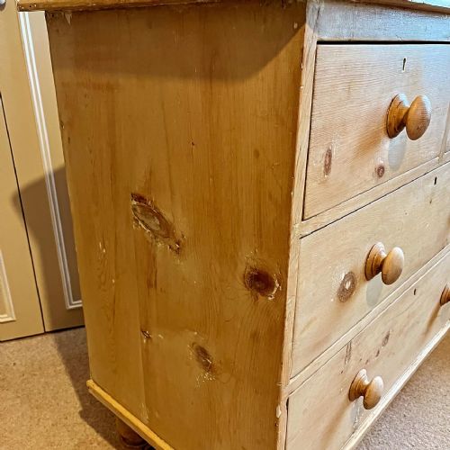 VICTORIAN PINE CHEST OF DRAWERS - ADDITIONAL PHOTO 4