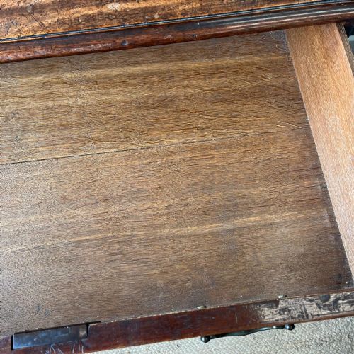 GEORGIAN MAHOGANY CHEST OF DRAWERS - ADDITIONAL PHOTO 5