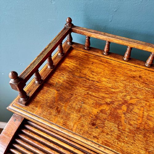 19TH CENTURY OAK ROLLTOP DESK - ADDITIONAL PHOTO 2