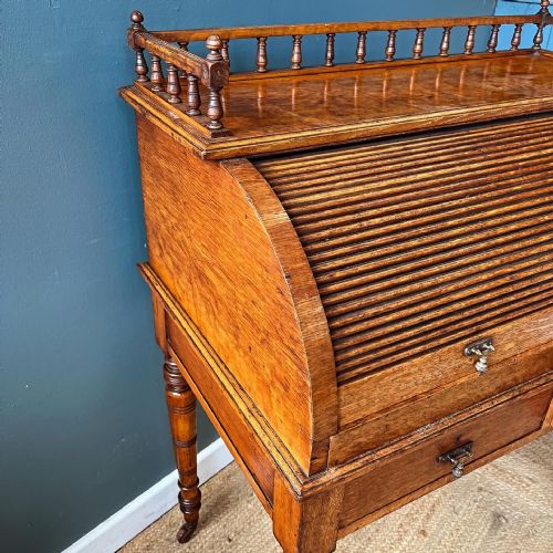 19TH CENTURY OAK ROLLTOP DESK - ADDITIONAL PHOTO 9