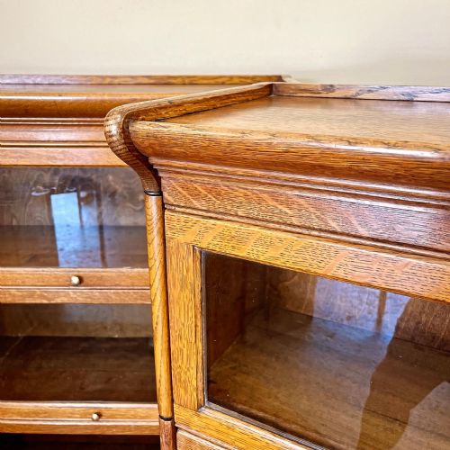 PAIR OF GLOBE WERNICKE STYLE BOOKCASES - ADDITIONAL PHOTO 4